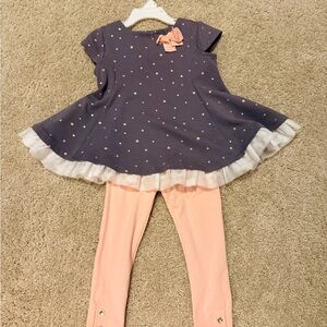 Tahari 2 piece capri set gray pink gold